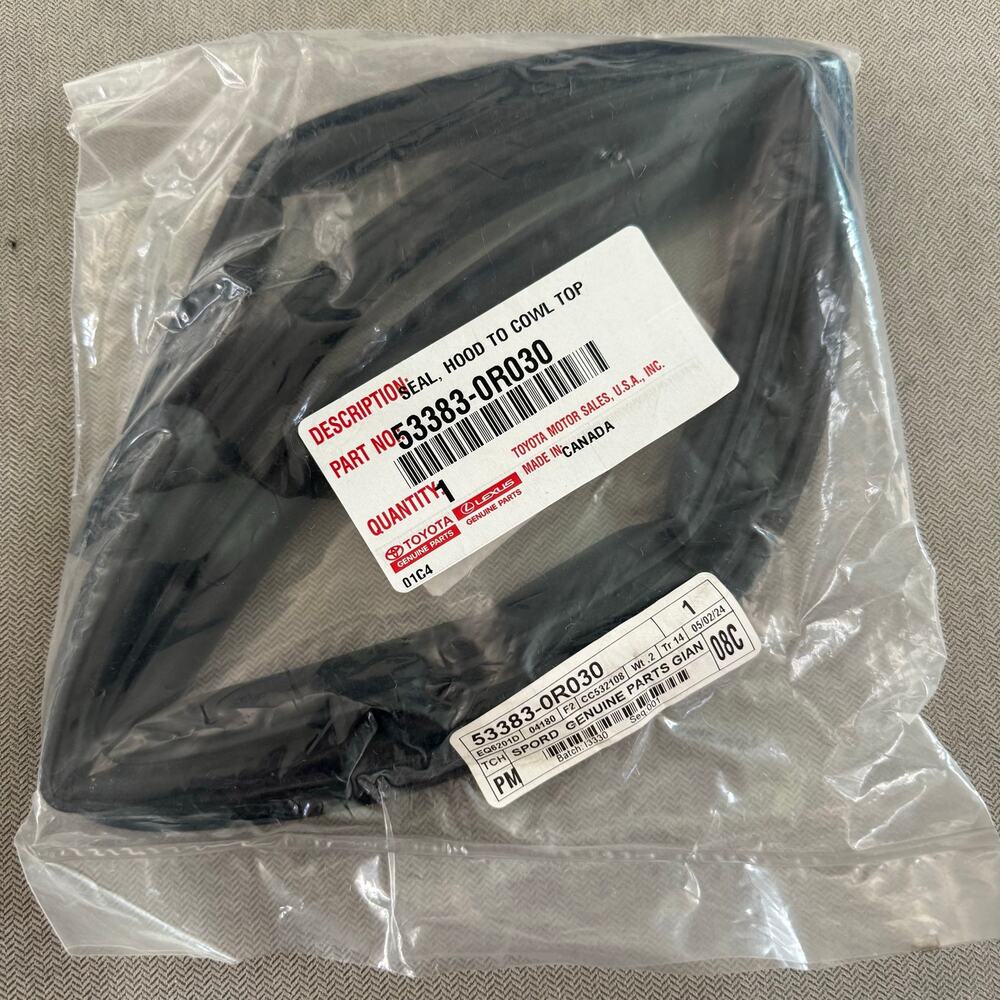 Toyota OEM 53383-0R030 Hood to Cowl Top Seal Weatherstrip Genuine New
